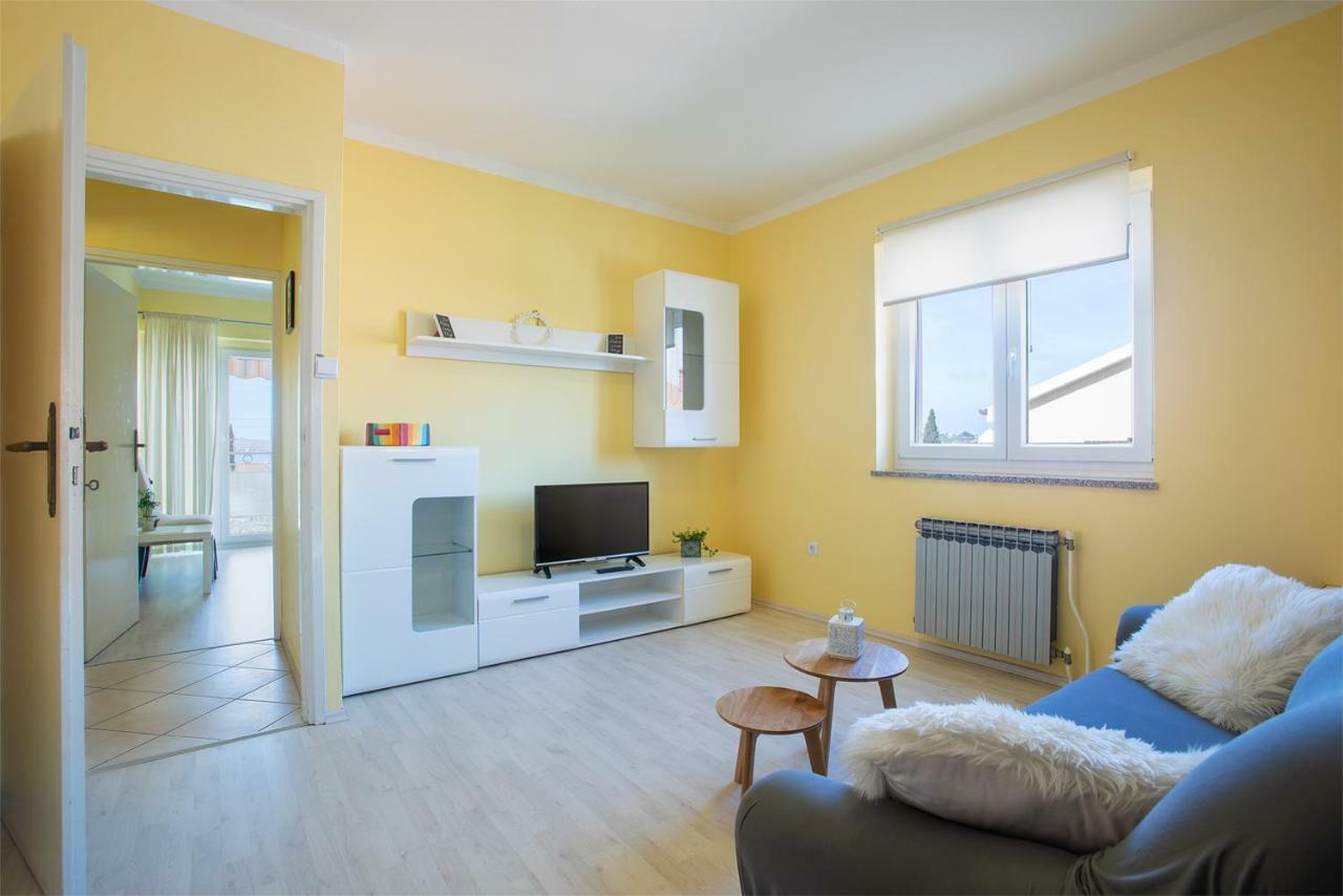 Lukas Medulin Apartman Kültér fotó